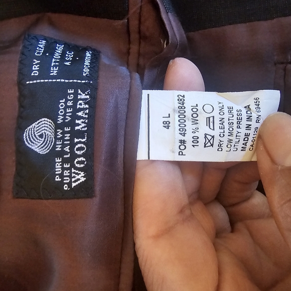 Mens Suit - Picture 4 of 6